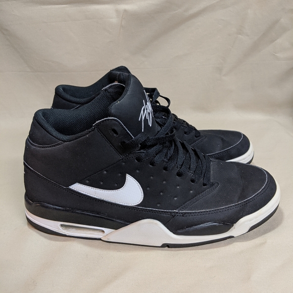 nike air flight classic